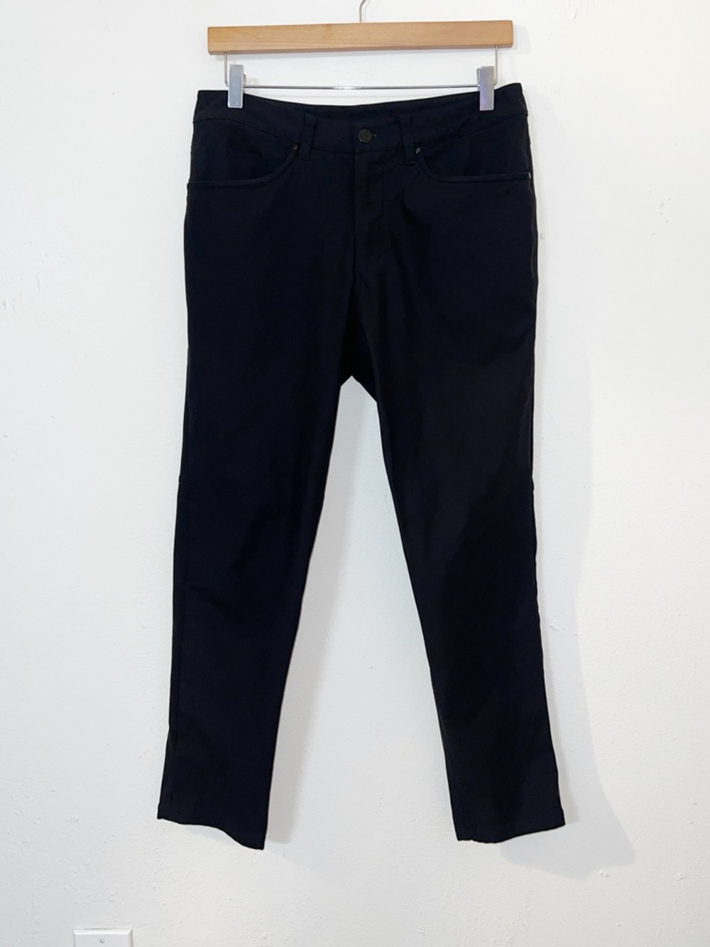 Lululemon Men’s ABC Classic Black Straight-Leg Pants